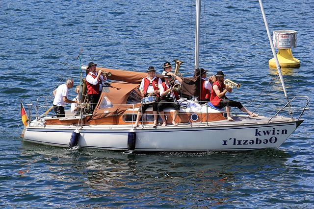 进一步扩大 进一步扩大