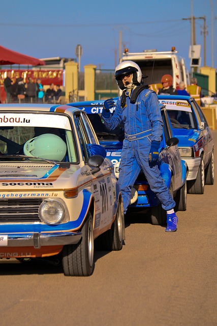 爵士队显得 爵士队显得